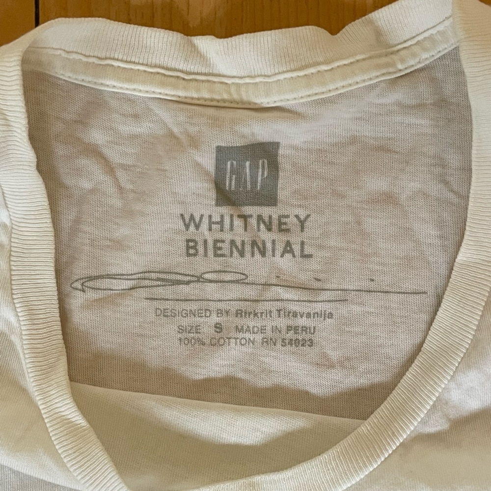 COLLECTABLE: tee - Picture 2 of 2